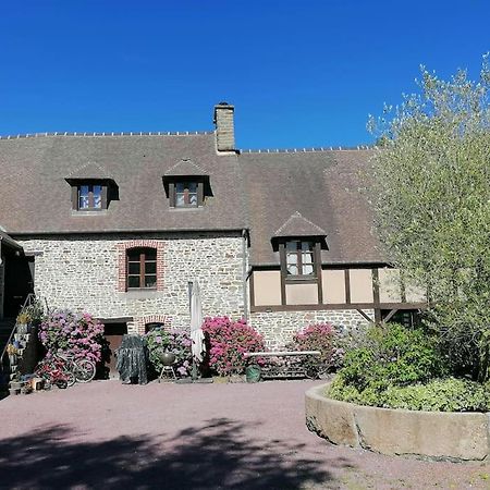 Sunset Family Guesthouse Mont Saint Michel Céaux Extérieur photo